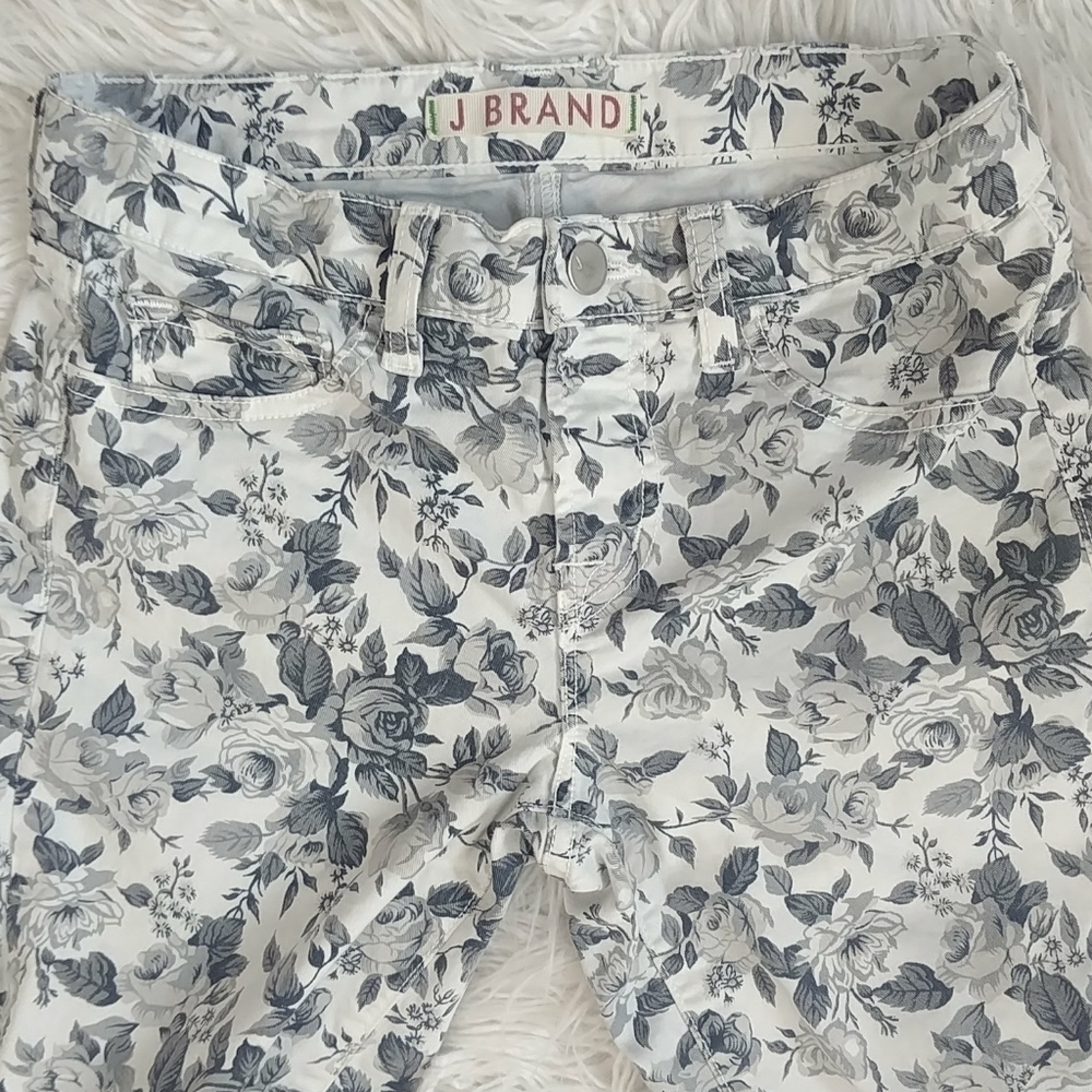 J Brand ankle skinny leg floral pattern 26 - Picture 3 of 6
